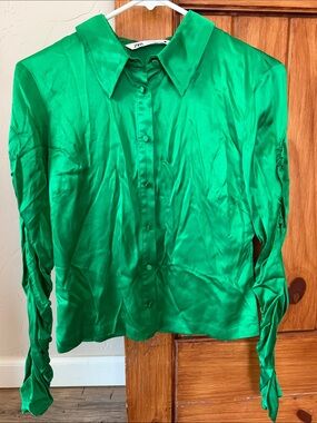 ZARA Emerald Green Satin Effect Ruched Sleeve Button-Down – Size Small